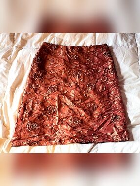 VTG Andreas Brocade Embroidered 3D Floral Rose Gold Shimmer Skirt Portugal
